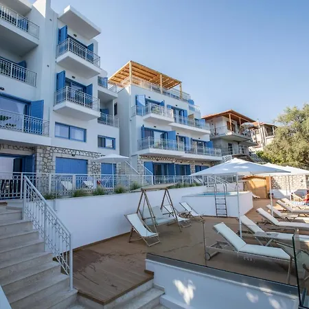 Greek House Complex B6 *